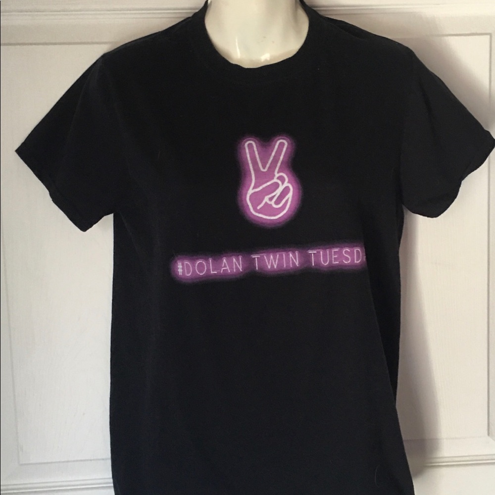 Dolan Twins T-shirt Small